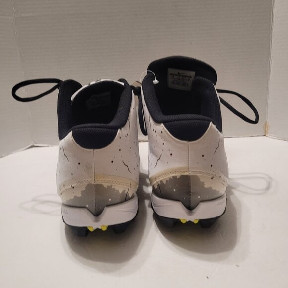 The Nike Alpha Fastflex Football Cleats White, Black, and Grey Men Shoes Size 16 main image 6